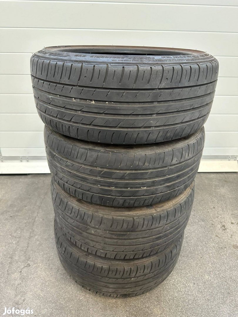 205/40R17 84W Falken nyári gumi [1db]